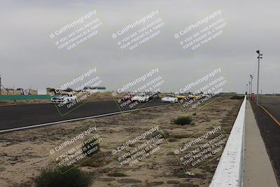 media/Jun-01-2025-CalClub SCCA (Sun) [[eae223c5dd]]/Group 6/Race (Front Straight)/